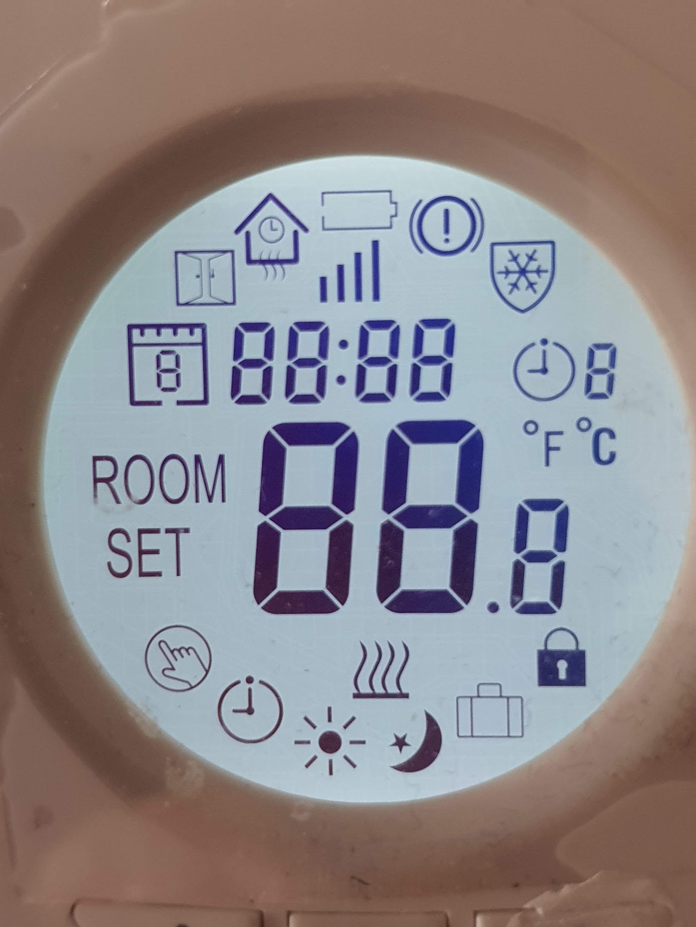 Afișaj de cap termostatic pentru controlul temperaturii